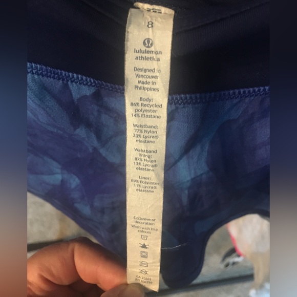 Lululemon Blue Speed Up Shorts Size 8 - Picture 4 of 12